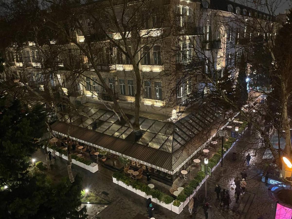 Gloriya Apartment Baku Eksteriør billede